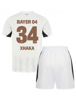 Detské Futbalové oblečenie Bayer Leverkusen Granit Xhaka #34 2024-25 Krátky Rukáv - Preč (+ trenírky)